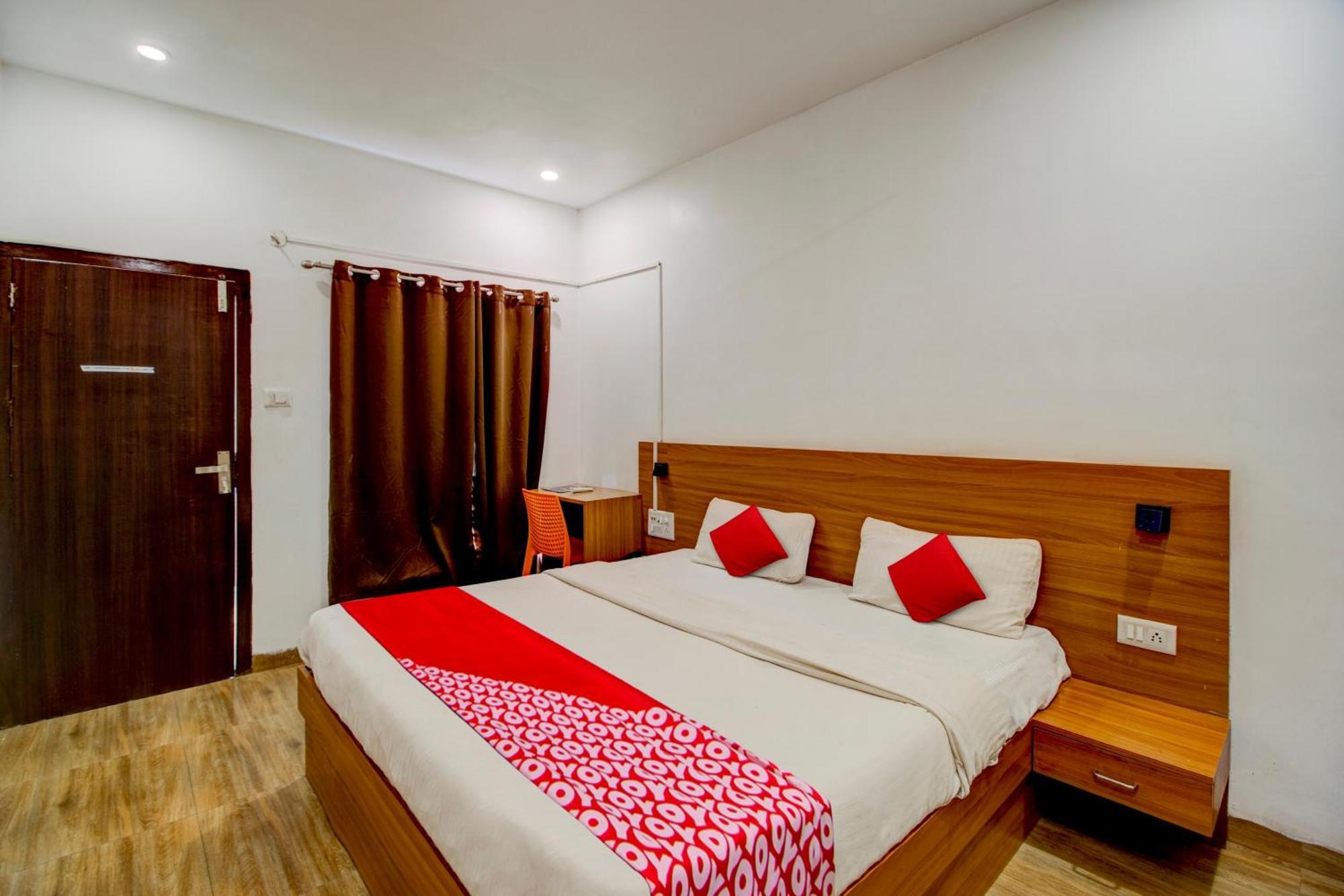 Hotel O Hill View Residency Near Aca Stadium 구와하티 외부 사진